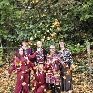 Bouda's Boutique image 4