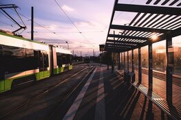Grote problemen ov-staking verwacht. 'Ga logeren, carpoolen of thuiswerken'