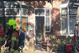 Uitslaande brand in rijtjeshuis Den Helder onder controle