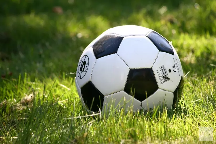 FC Den Helder kan weer omhoog kijken