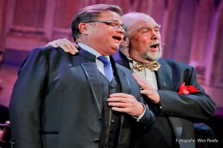 Bruisend nieuwjaarsconcert met voormalig plaatsgenoot Arnold Bezuyen