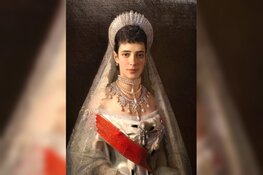 Kunstlezing over juwelententoonstelling Hermitage