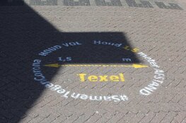 Hemelsvaart drukte bij de boot naar Texel en corona maatregelen