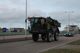 Texelse boeren voor een kort protest naar Den Helder