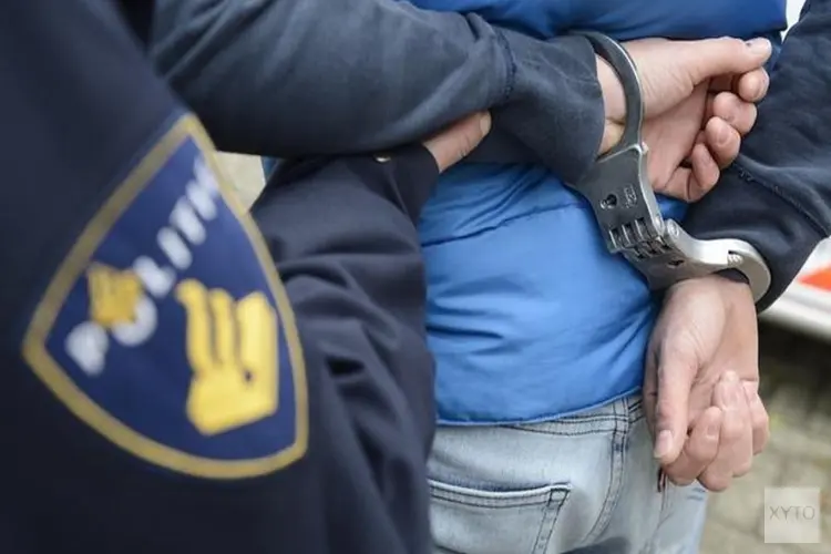 Twee aanhoudingen na provocatie