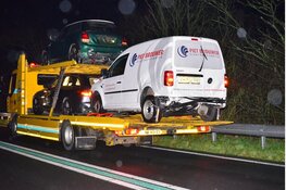 Negen auto's botsen op N99 bij Breezand