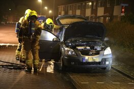 Autobrand Schoenertraat snel onder controle