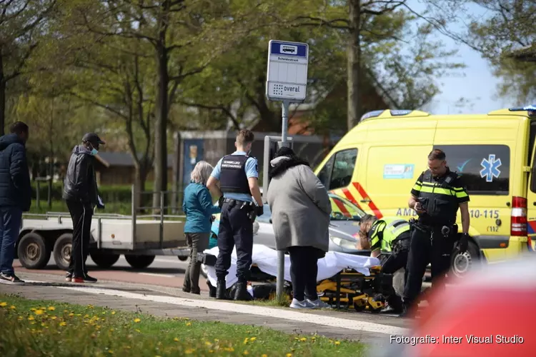 Voetganger gewond na aanrijding
