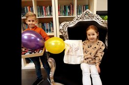 De Verrekijker rijkt de eerste leestas uit