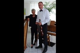 Sfeervolle middag in School 7 met optreden van Duo Gentille