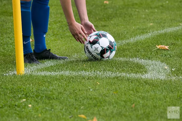 Stichting Schoolvoetbal Start met organisatie