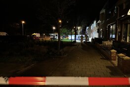 Persoon overleden bij geweldsincident op Ruyghweg, verdachte aangehouden