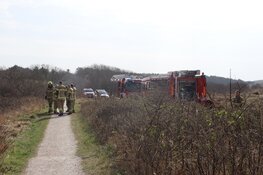 Flinke duinbrand in Den Helder, politie gaat uit van brandstichting