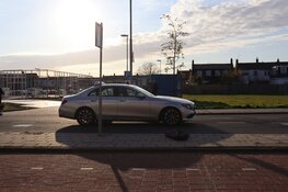 Kind zwaargewond na botsing met taxi