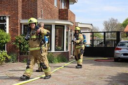 Bewoner licht gewond bij brand in Den Helder