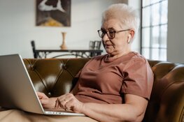 Computercursussen voor beginners in bibliotheek