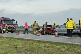 Beknelling bij ongeluk in Den Helder, twee gewonden