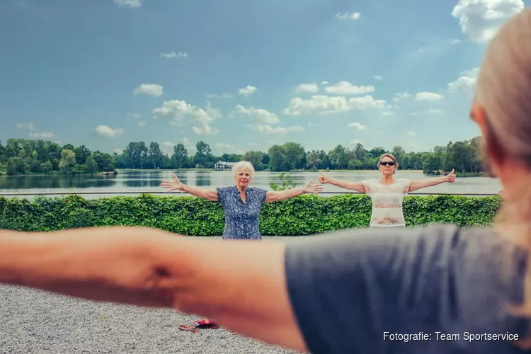 Beweegmoment met Team Sportservice op 55+-beurs