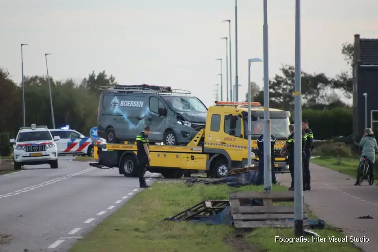 Twee paarden overleden bij ernstig ongeval, ruiter zwaargewond