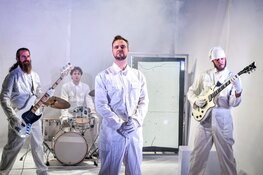 Première videoclip WETT