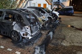 Wederom veel schade bij autobrand