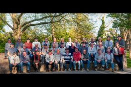 Shantykoor " &#39;t SCHEEPSTUYGH" in de Keesschuur