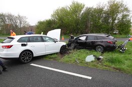 Frontale botsing op N9 bij Den Helder