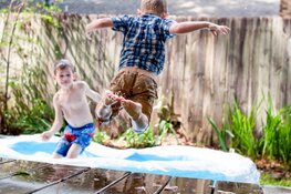 De beste tips om een speelparadijs voor kinderen te creëren in je tuin