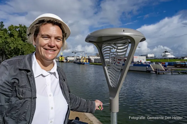 Unieke lichtmast in Den Helder