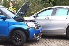 Botsing tussen twee auto`s in Den Helder