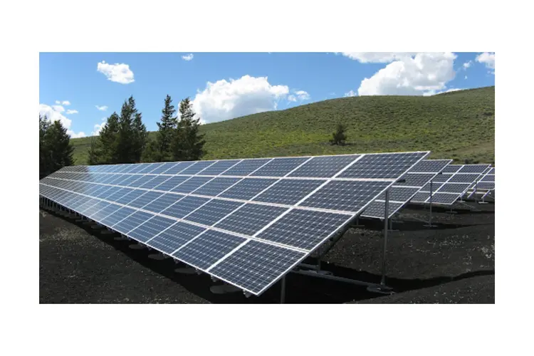 Zonnepanelen op agrarische grond: Een duurzame zet voor de landbouw