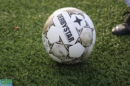 FC Den Helder in slotfase langs Hollandia T