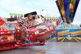 Kermis op het parkeerterrein van F.C. Den Helder
