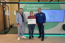 Sportvereniging Noordkop Atletiek en Marine Sportvereniging Zeemacht Wedstrijdzwemmen ontvangen donatie van € 1000 uit het Univé Ledenfonds
