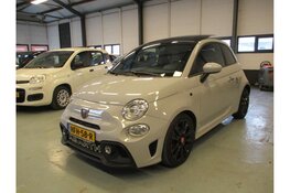 John van Es, in- en verkoop gebruikte auto's