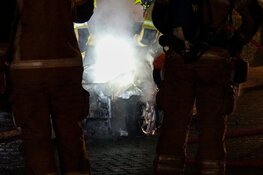 Auto in brand aan David Panstraat in Den Helder