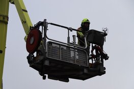 Brandende WC-rollen in portiekflat in Den Helder