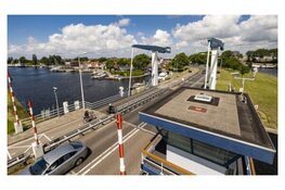 Verkeershinder door afsluiting Burgemeester Visserbrug
