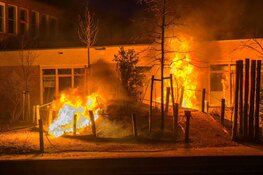 Brand op schoolplein in Den Helder