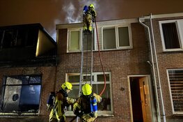 Woning verwoest bij grote brand in Den Helder