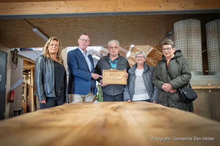 Nautische tafel voor Visbuurt