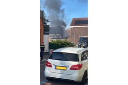 Schade na brand in tuin Den Helder, brandstichting niet uitgesloten