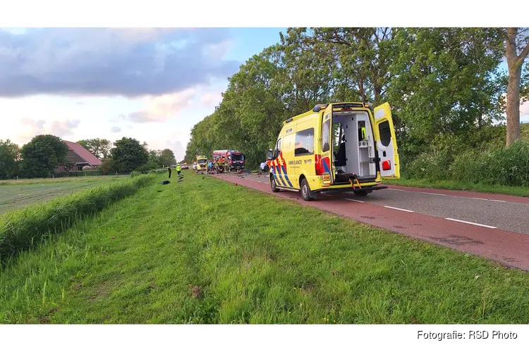 Gewonden en flinke ravage na ernstig ongeval in Wieringerwerf