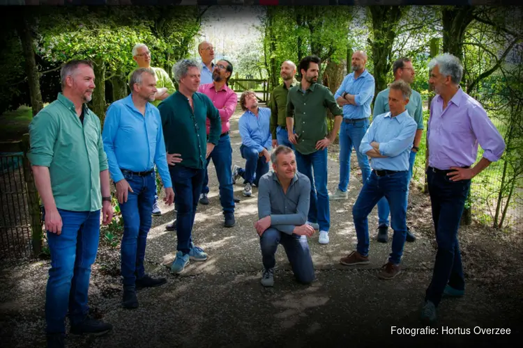 Vaderdag vocaal: Stoere Gozers,  Friese Vrouwen en Brutale Vocalen op mini korenfestival in Hortus Overzee