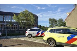 Kind zwaargewond na val van schooldak in Den Helder