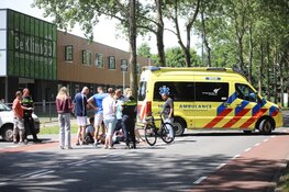 Fietser gewond na botsing met busje in Den Helder