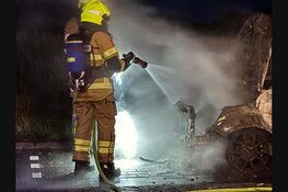 Tweede nachtelijke autobrand in Den Helder, ook aan Bremstraat auto verwoest