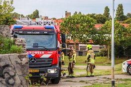 Buitenbrand in bunker aan Brakkeveldweg in Den Helder