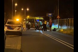 Auto in botsing met fietsers: drie gewonden