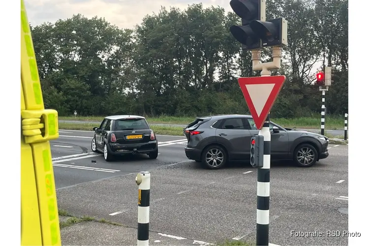 Gewonde bij aanrijding op N250 in Den Helder
